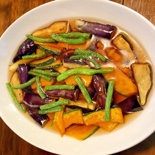 麺つゆで簡単☆夏野菜の煮浸し